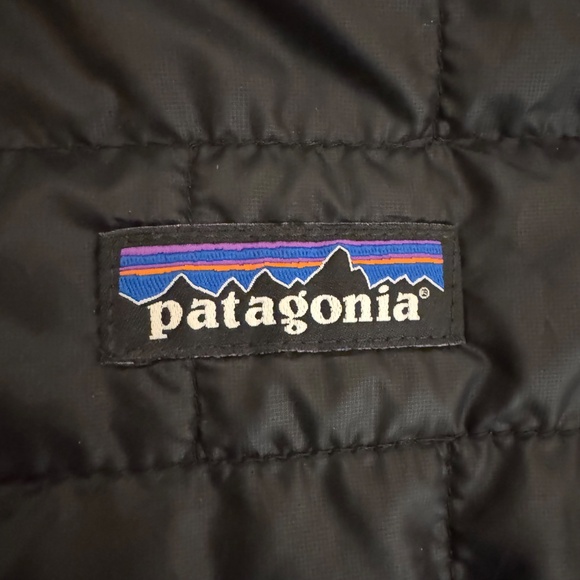 FLAWLESS NWOT Patagonia Nano Puff Vest Black STY84242 Men’s Small - Picture 4 of 5